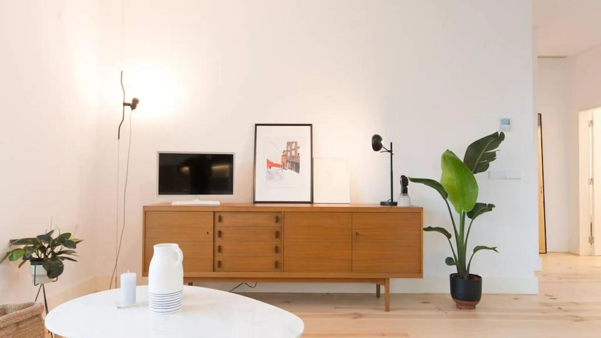 Apartment Wave Of Light In Lisbon By Innkeeper
